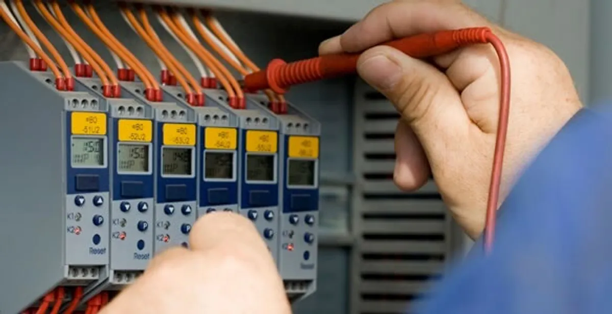electrical contractors performing professional electrical system testing and configuration in Boston, MA