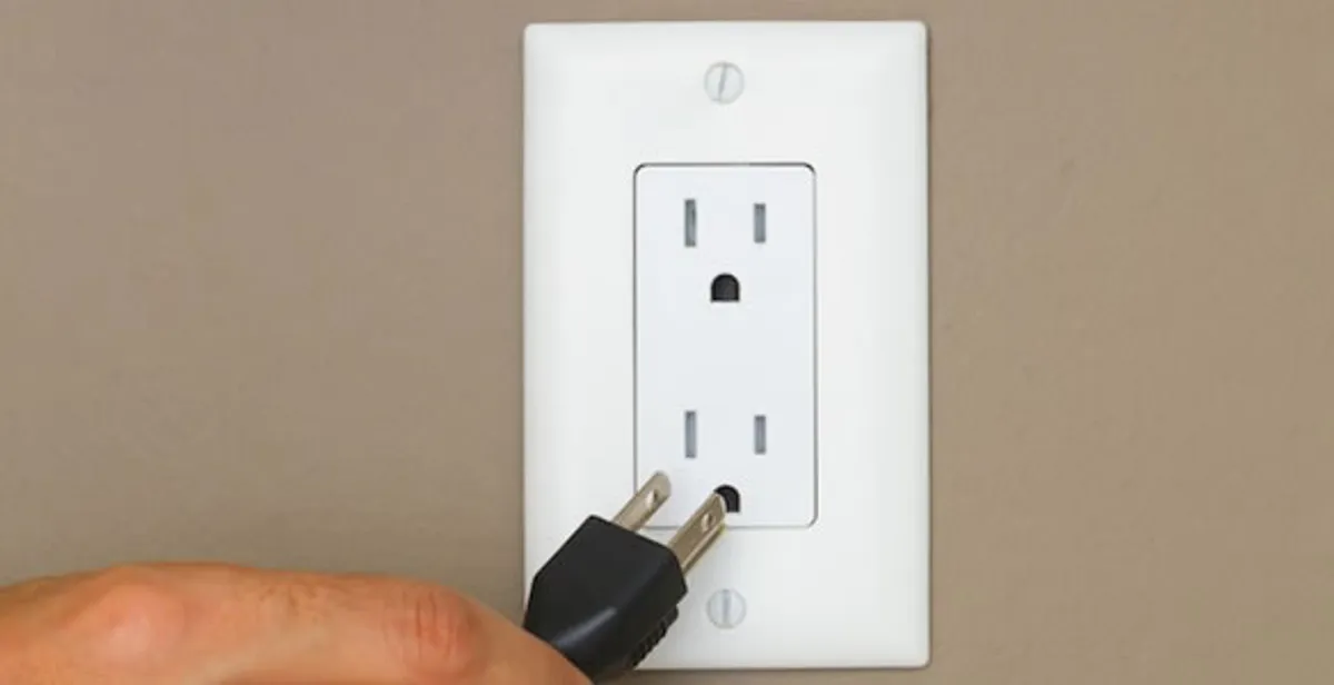 gfc outlets service demonstrating proper testing and use of ground fault circuit interrupter outlet in Boston, MA